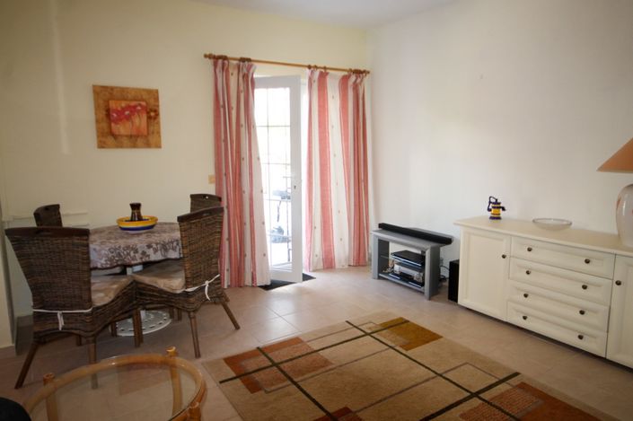 Image No.30-4 Bed House for sale