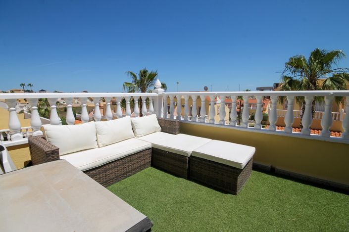 Image No.22-3 Bed House for sale