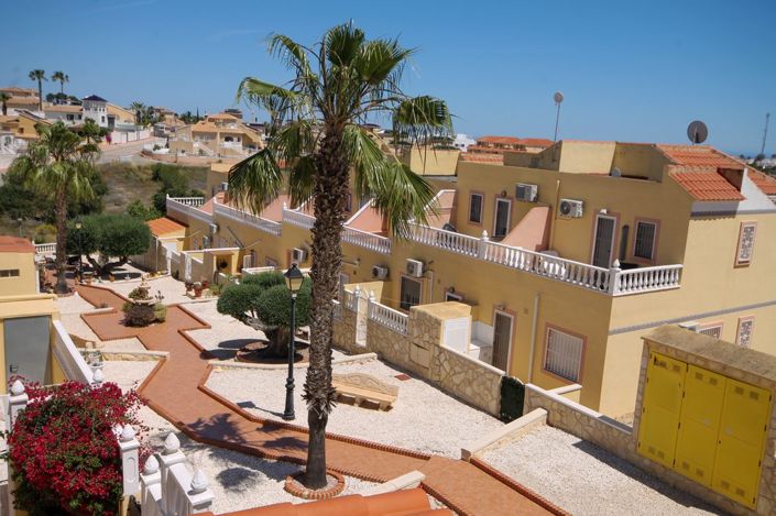 Image No.23-3 Bed House for sale