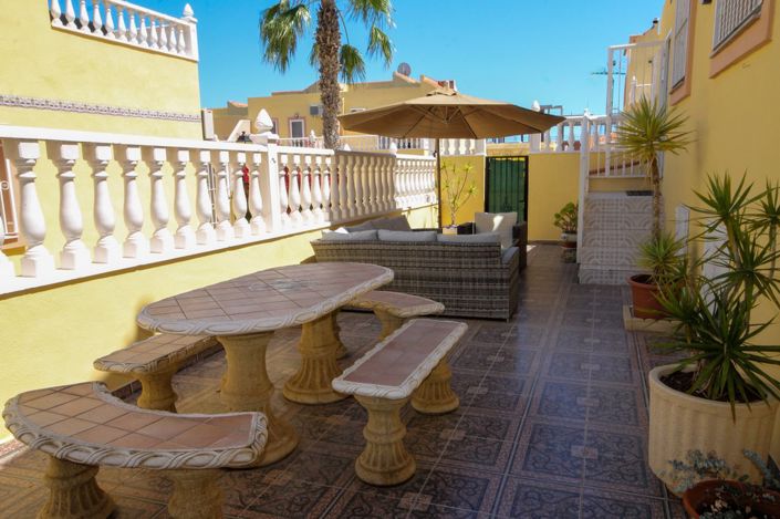 Image No.29-3 Bed House for sale