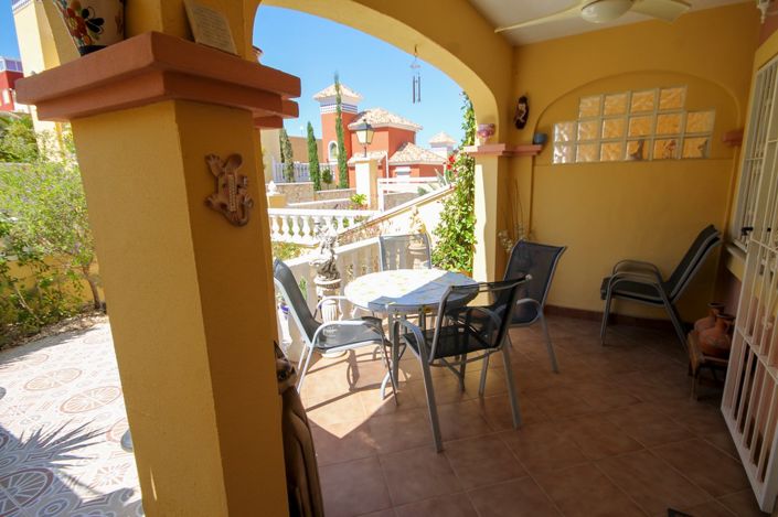 Image No.4-3 Bed House for sale