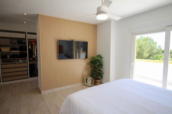 Image No.20-3 Bed Villa for sale