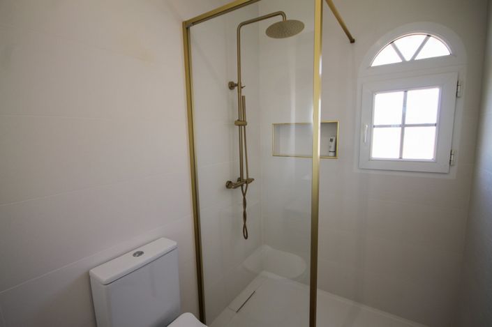 Image No.24-3 Bed Villa for sale