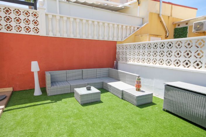 Image No.24-2 Bed House for sale