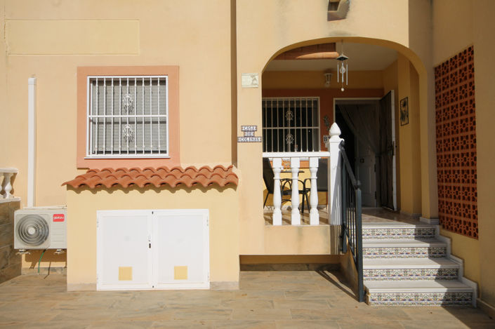 Image No.20-2 Bed Apartment for sale