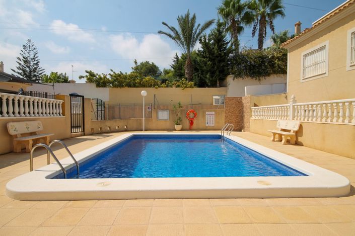Image No.3-Villa de 3 chambres à vendre à San Miguel de Salinas