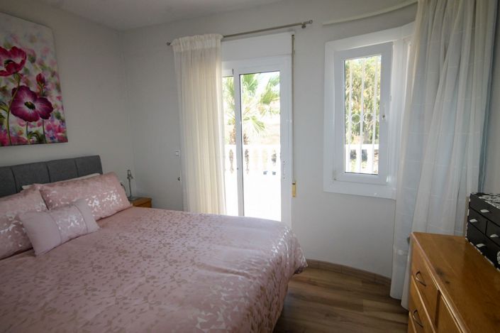 Image No.24-2 Bed House for sale