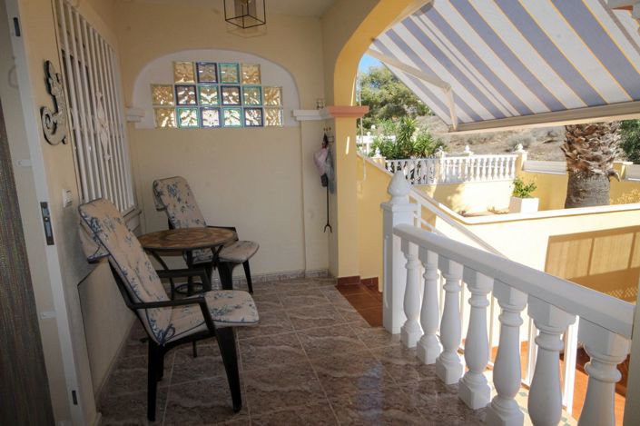 Image No.5-2 Bed House for sale