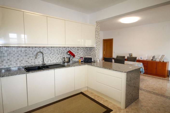 Image No.10-5 Bed Villa for sale