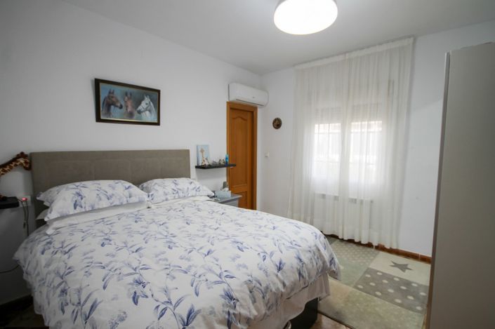 Image No.23-5 Bed Villa for sale