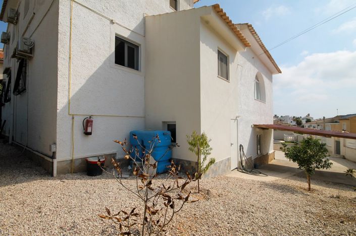 Image No.45-5 Bed Villa for sale