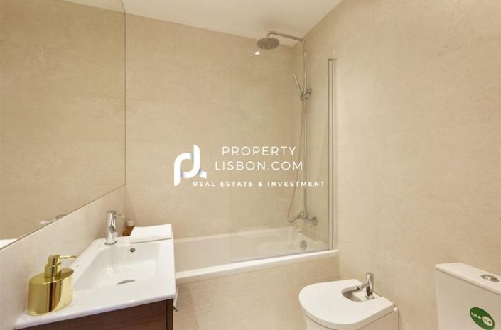 Image No.3-Appartement de 4 chambres à vendre à Lisbon