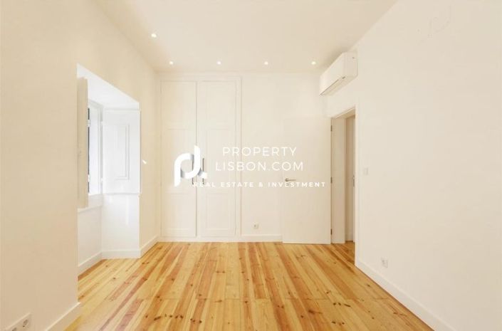 Image No.5-Appartement de 4 chambres à vendre à Lisbon