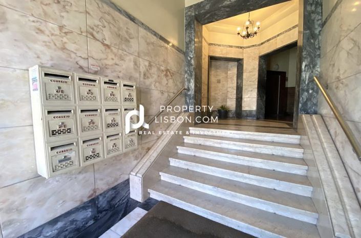 Image No.21-4 Bed Apartment for sale