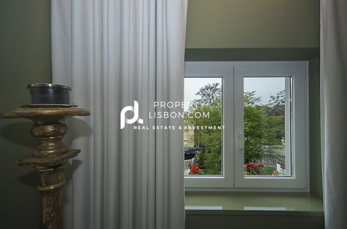 Image No.5-4 Bed House for sale