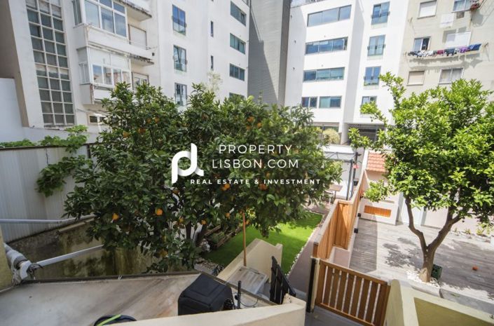 Image No.18-2 Bed Apartment for sale