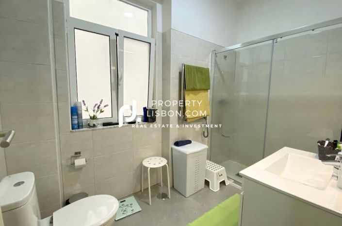 Image No.18-4 Bed Apartment for sale