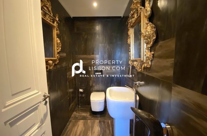 Image No.16-5 Bed Apartment for sale