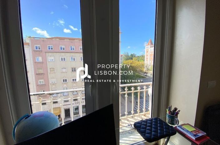 Image No.22-5 Bed Apartment for sale