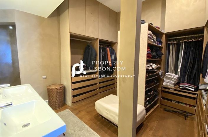 Image No.29-5 Bed Apartment for sale