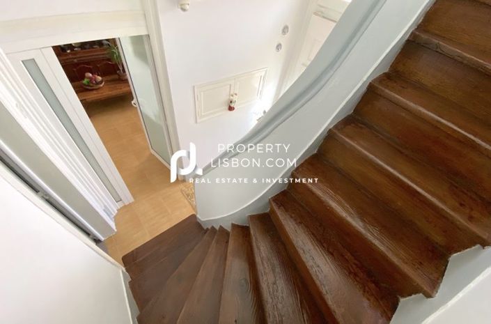 Image No.13-3 Bed Apartment for sale