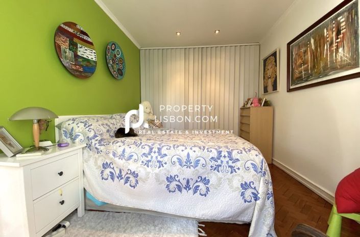 Image No.22-3 Bed Apartment for sale