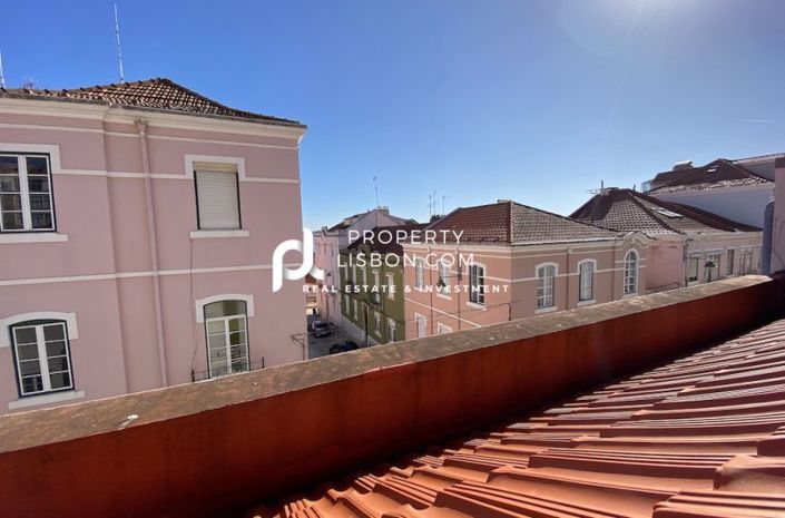 Image No.28-3 Bed Apartment for sale