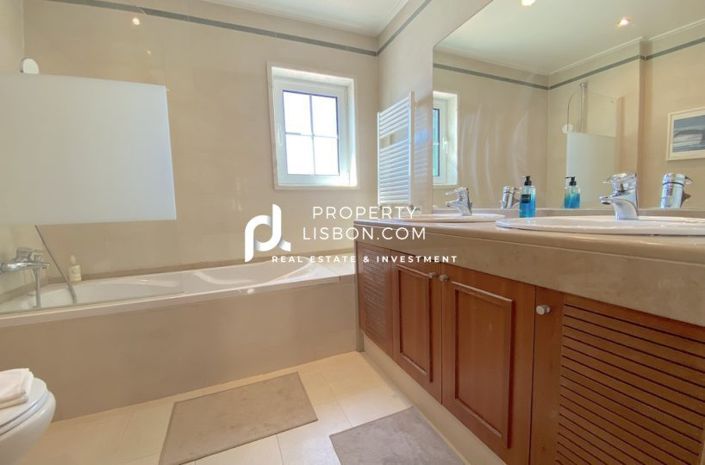 Image No.9-Villa de 4 chambres à vendre à Lisbon