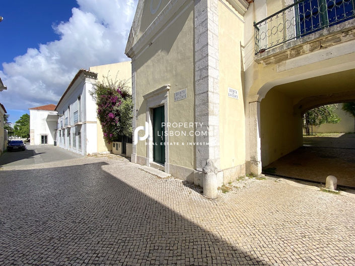 Image No.1-Villa de 5 chambres à vendre à Lisbon