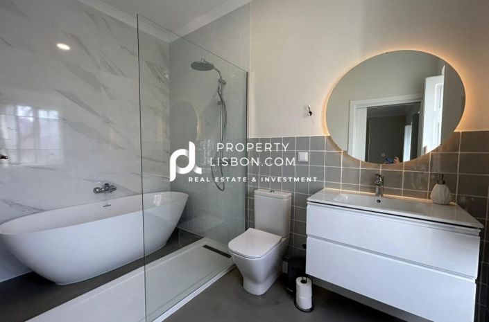 Image No.17-4 Bed Apartment for sale