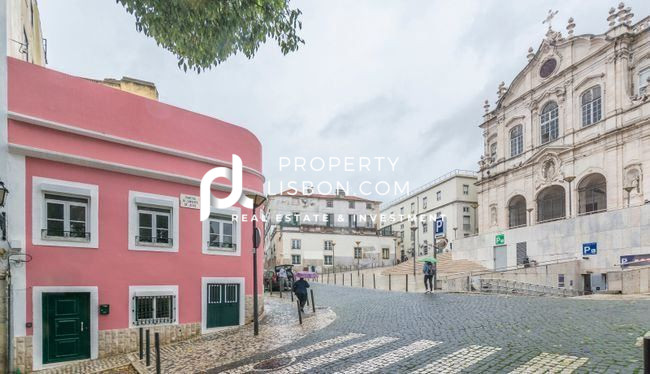 Image No.11-3 Bed Apartment for sale