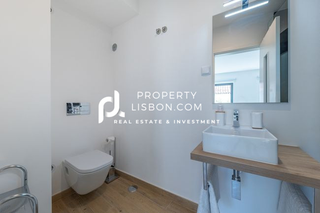 Image No.3-Appartement de 4 chambres à vendre à Lisbon