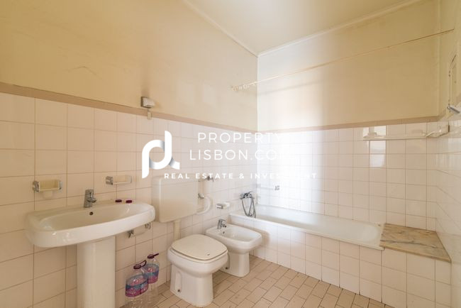 Image No.6-4 Bed Apartment for sale