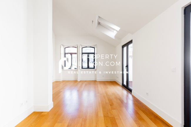 Image No.15-3 Bed Apartment for sale