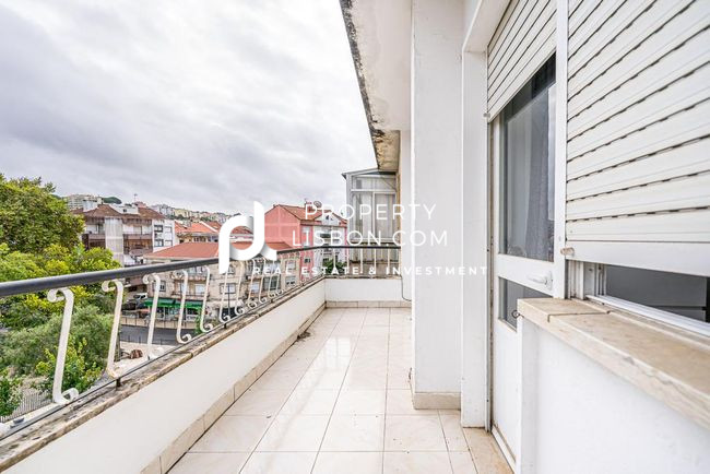 Image No.15-3 Bed Apartment for sale