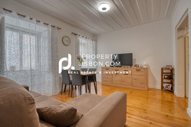 Image No.8-2 Bed Apartment for sale