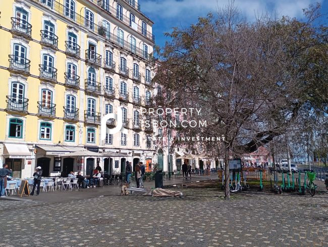 Image No.18-2 Bed Apartment for sale