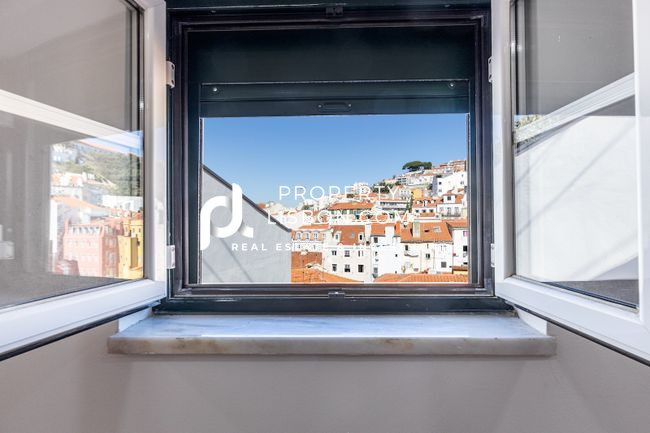 Image No.1-Appartement de 2 chambres à vendre à Lisbon