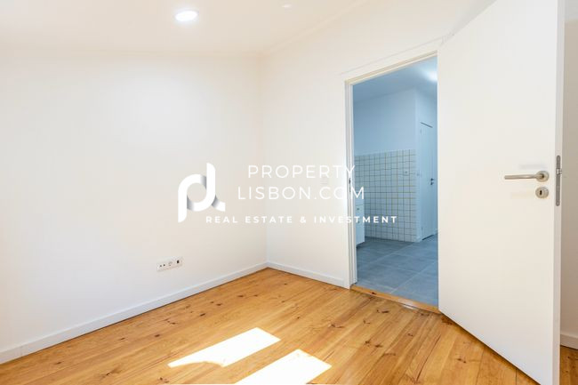 Image No.19-2 Bed Apartment for sale