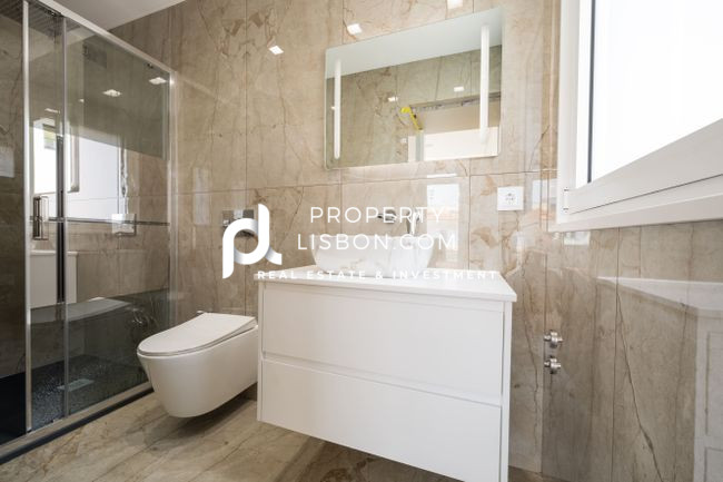 Image No.5-Appartement de 3 chambres à vendre à Lisbon