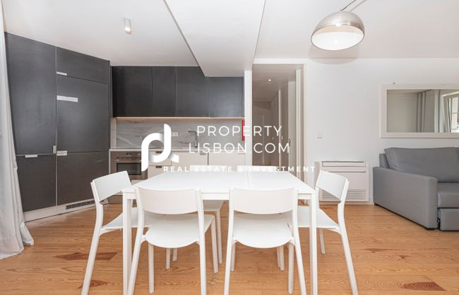 Image No.8-2 Bed Apartment for sale