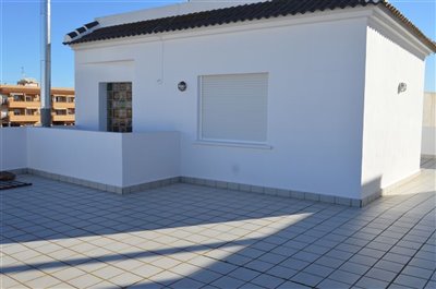 1742magnificentresidenceintheheartoflosmontes