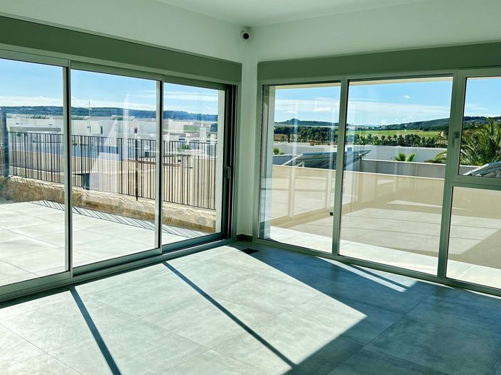 Image No.17-4 Bed Villa for sale