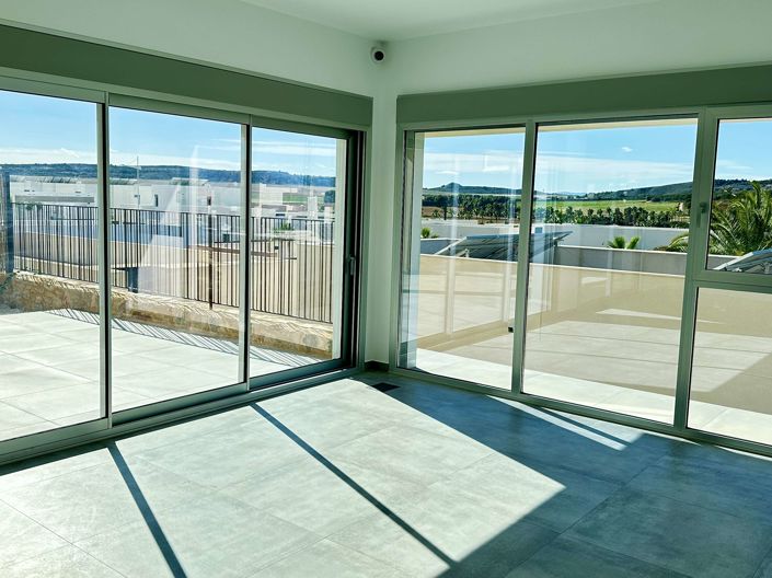 Image No.20-4 Bed Villa for sale