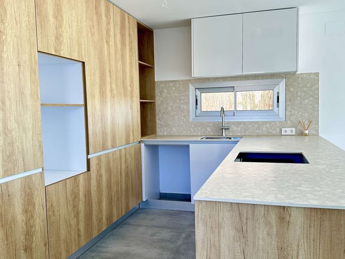 Image No.19-4 Bed Villa for sale