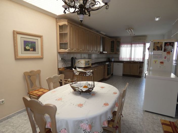 Image No.14-Villa de 4 chambres à vendre à Almoradí