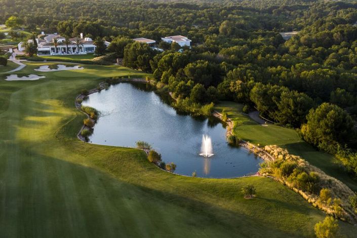 Image No.17-3 Bed Apartment for sale