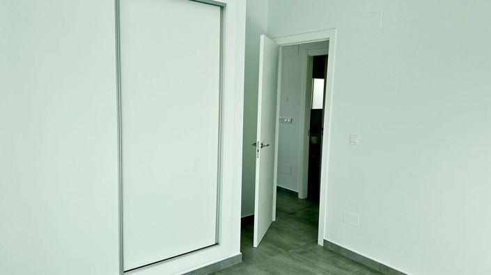 Image No.20-4 Bed Villa for sale