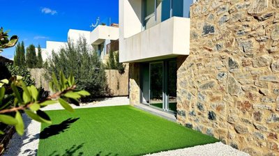 12267exclusivemodernkeyreadyvilla4bed3bathpoo