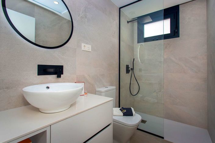 Image No.12-3 Bed Villa for sale